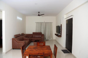 Mee Homes Madhapur Family Stay Fully Furnished 2 BHK Premium Flats 201
